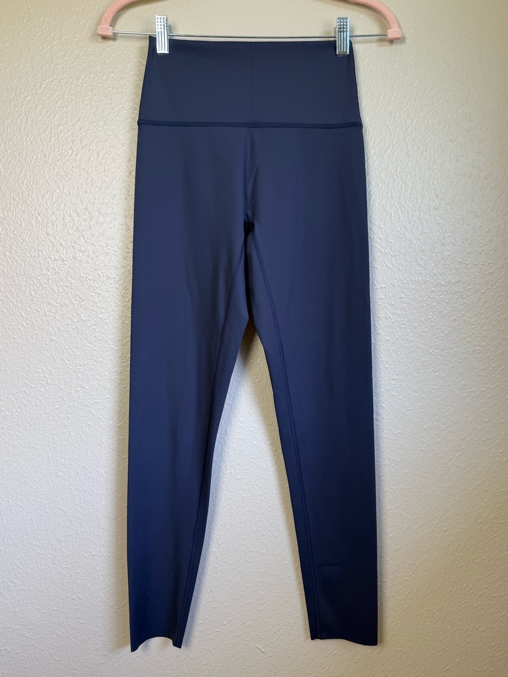 Offline By Aerie Goals 7/8 Medium Navy Legging  Hi- Rise Stretch Yoga Workout